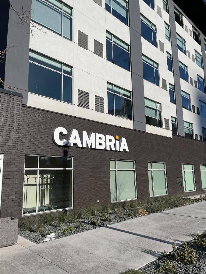 Cambria Hotel Minneapolis Downtown エクステリア 写真