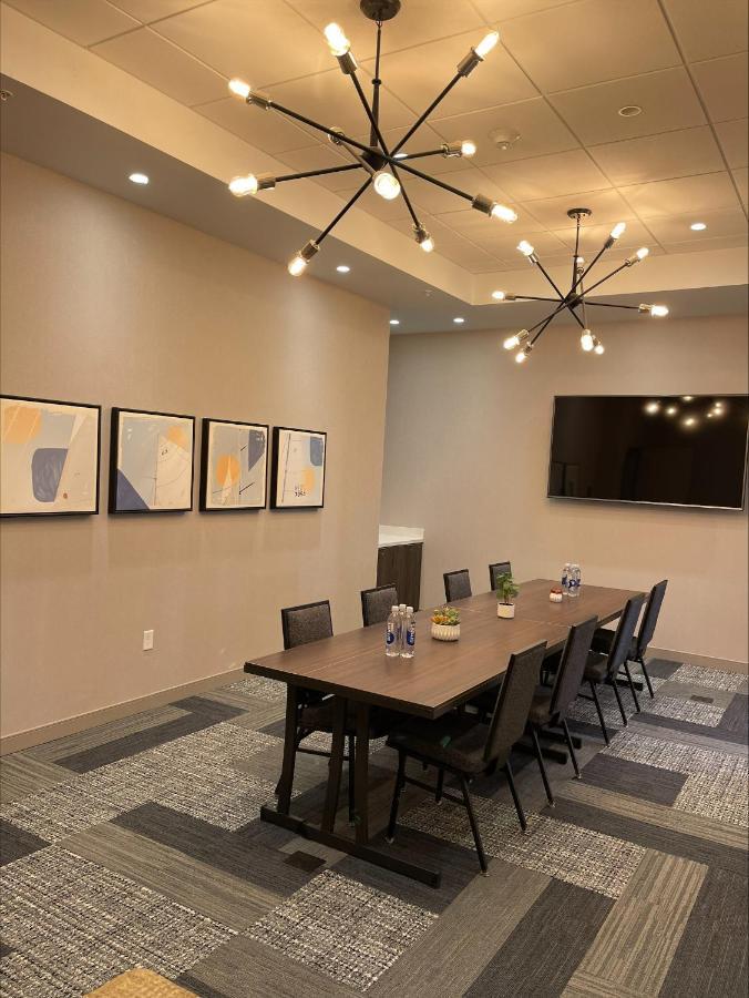 Cambria Hotel Minneapolis Downtown エクステリア 写真