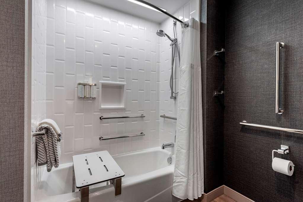 Cambria Hotel Minneapolis Downtown エクステリア 写真