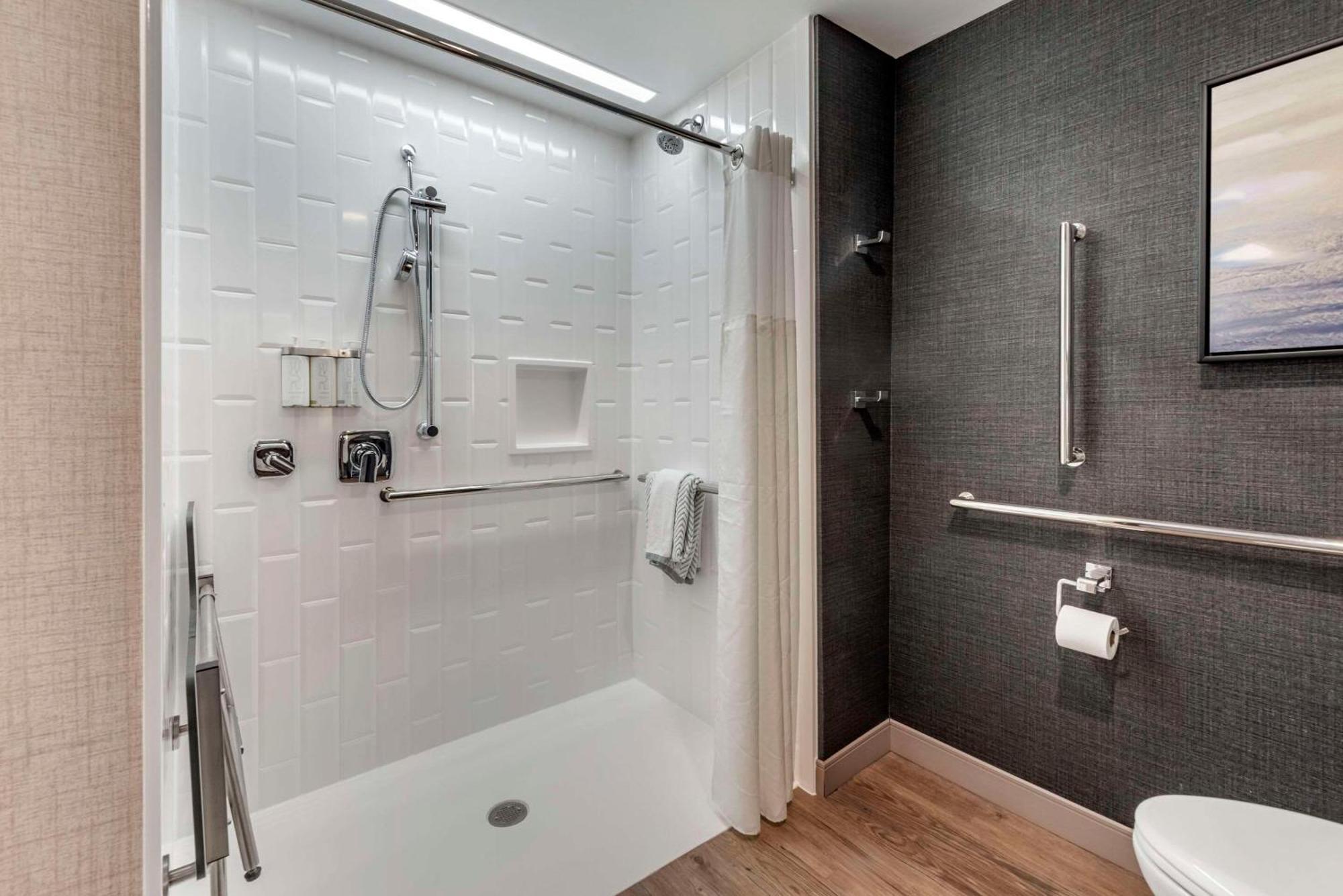 Cambria Hotel Minneapolis Downtown エクステリア 写真