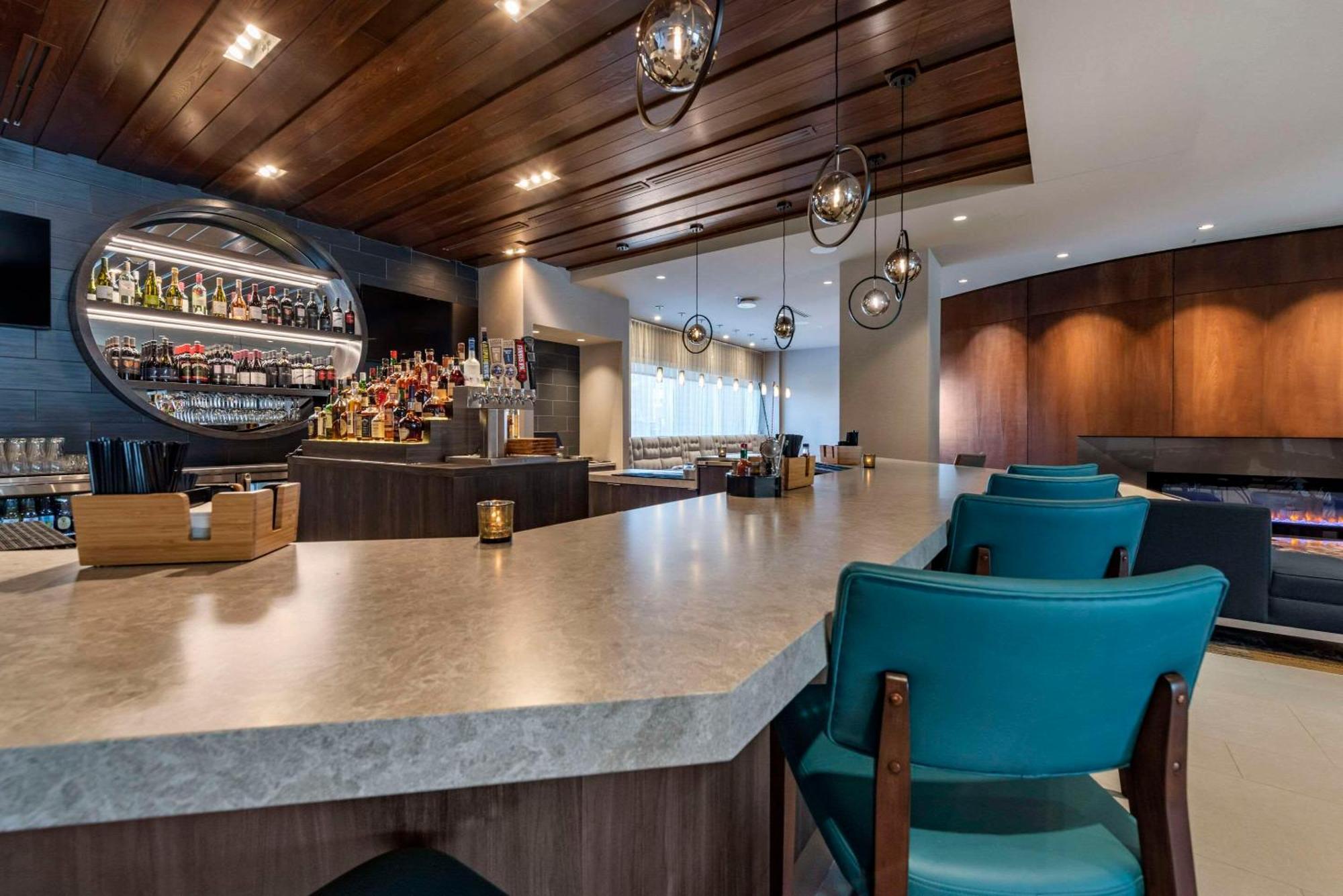 Cambria Hotel Minneapolis Downtown エクステリア 写真