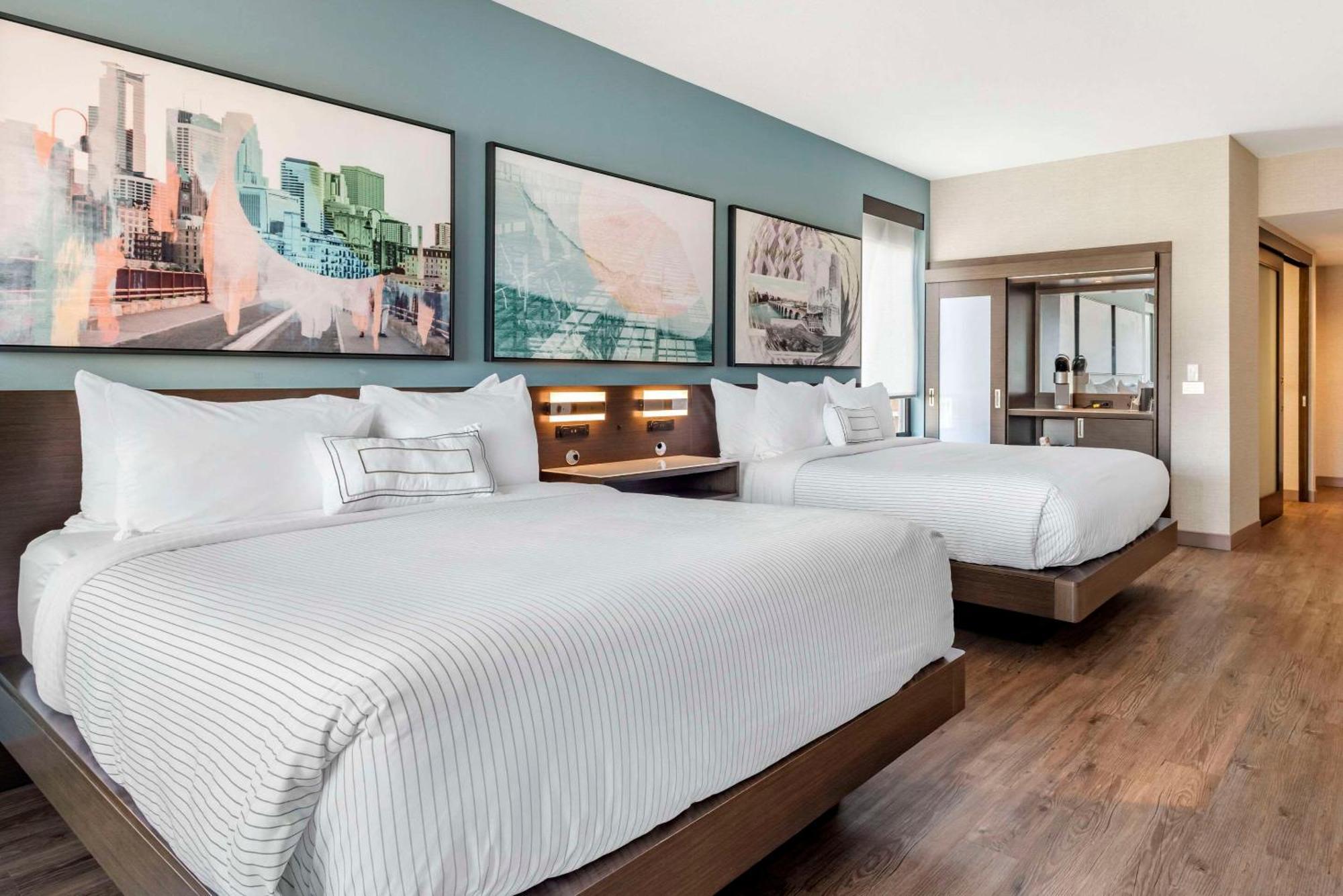 Cambria Hotel Minneapolis Downtown エクステリア 写真